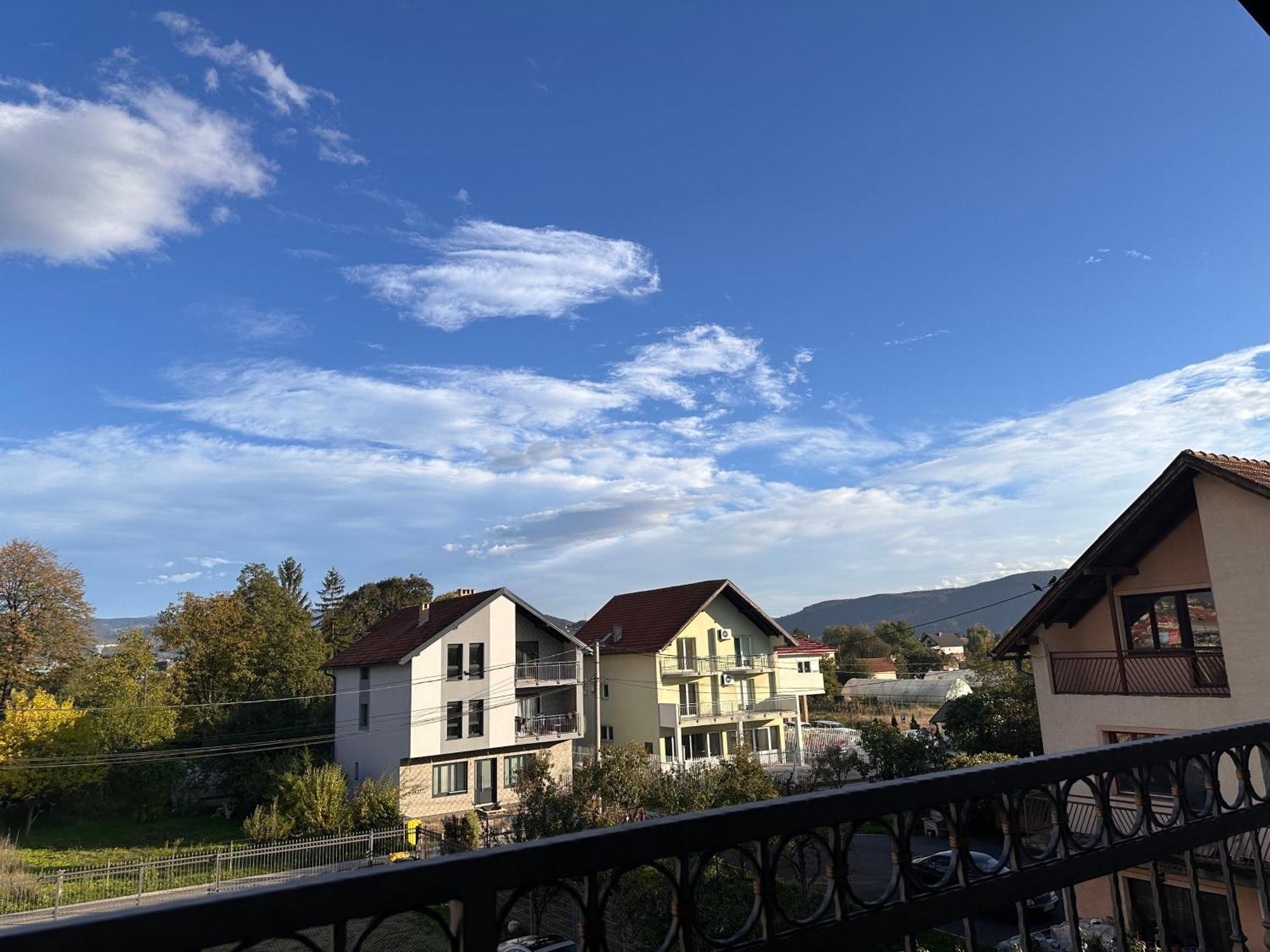 Rooms Near The Airport Сараєво Екстер'єр фото